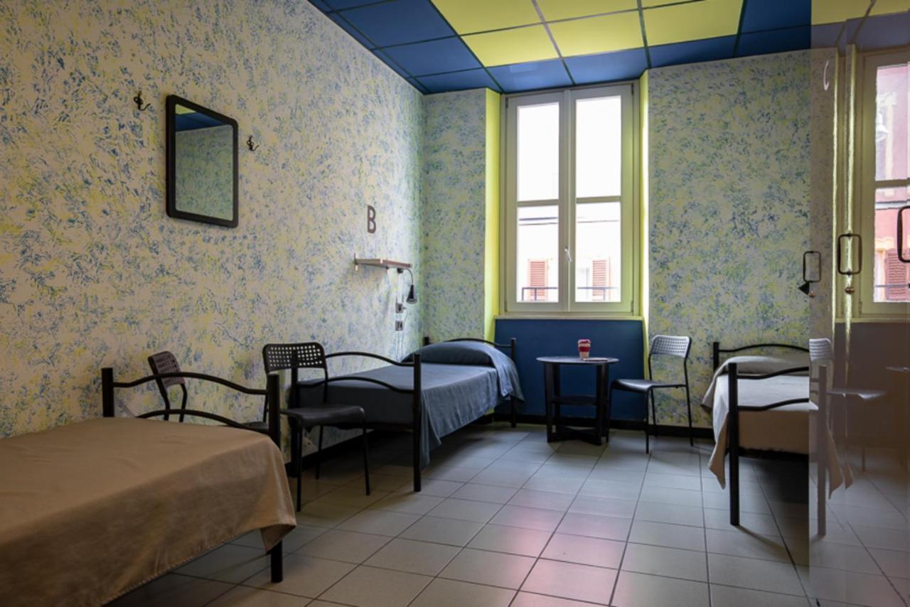 Ostello San Filippo Neri Modena Cameră foto